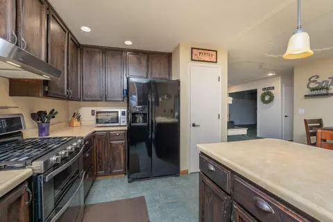 1718 Sterling Dr, Redding, CA 96003 photo 26