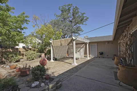 1829 Strauss, Redding, CA 96003 photo 20