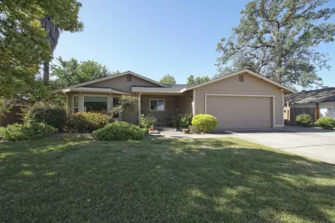 1829 Strauss, Redding, CA 96003 photo 2