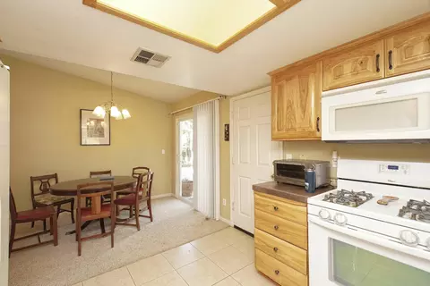 1829 Strauss, Redding, CA 96003 photo 10