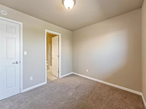 857 Mission Sierra Ct, Redding, CA 96003 photo 11