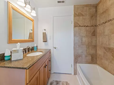 1151 Dusty Ln, Redding, CA 96002 photo 12