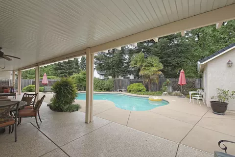 4362 Yellowstone Dr, Redding, CA 96002 photo 14