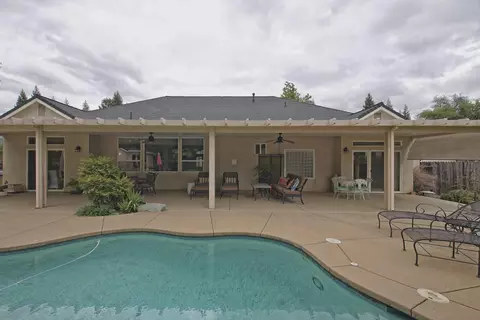 4362 Yellowstone Dr, Redding, CA 96002 photo 16