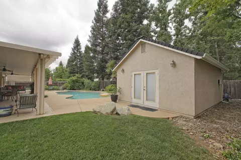 4362 Yellowstone Dr, Redding, CA 96002 photo 11