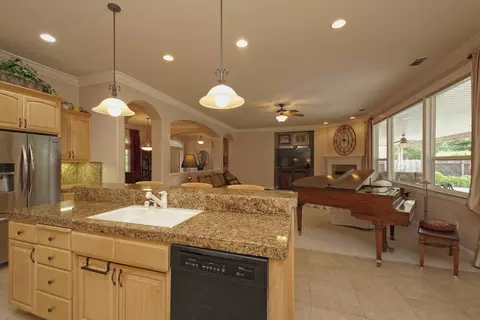 4362 Yellowstone Dr, Redding, CA 96002 photo 45
