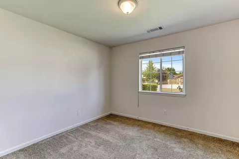 1463 Richland Way, Redding, CA 96003 photo 19