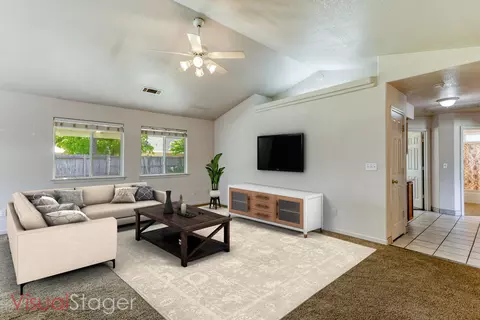 1463 Richland Way, Redding, CA 96003 photo 5