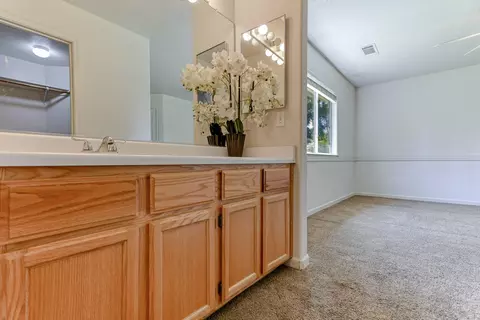 1463 Richland Way, Redding, CA 96003 photo 44