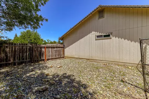 1463 Richland Way, Redding, CA 96003 photo 55