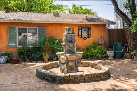 1527 Riverside Dr, Redding, CA 96001 photo 41