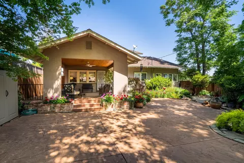 1527 Riverside Dr, Redding, CA 96001 photo 35