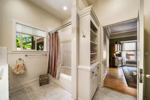 1527 Riverside Dr, Redding, CA 96001 photo 29