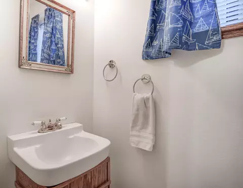 5950 Mountain View Dr, Redding, CA 96003 photo 20