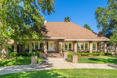 7495 Waterside Way, Redding, CA 96002 photo 2