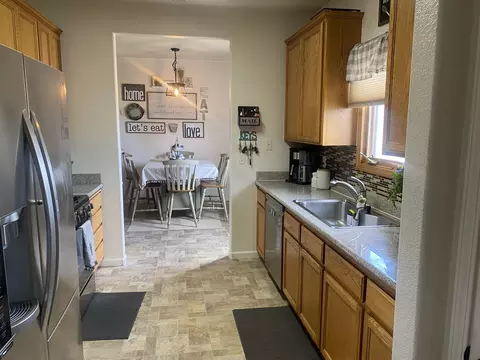 520 Kaer Ave, Red Bluff, CA 96080 photo 11