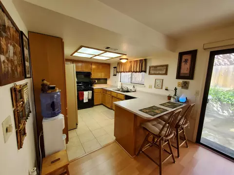 838 Tanglewood Dr, Redding, CA 96003 photo 8