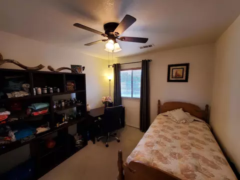 838 Tanglewood Dr, Redding, CA 96003 photo 19