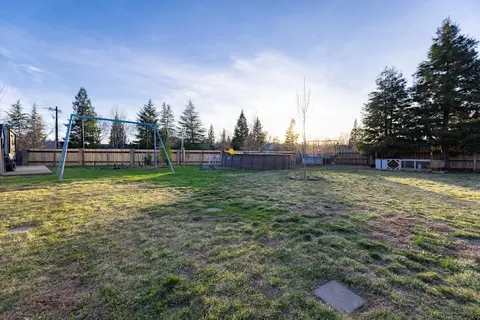 1222 Bonhurst Dr, Redding, CA 96003 photo 21