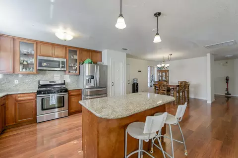 3733 Canterbury Dr, Redding, CA 96002 photo 25