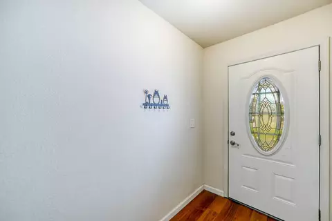 3733 Canterbury Dr, Redding, CA 96002 photo 13