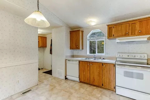 11567 Profanity Ln, Redding, CA 96003 photo 5