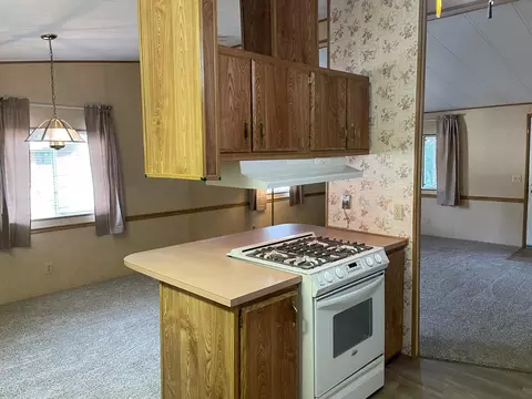 4265 Hiawatha Ln, Redding, CA 96003 photo 7