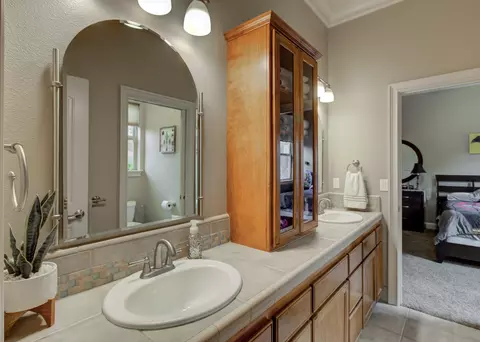 837 Palatine Ct, Redding, CA 96001 photo 26