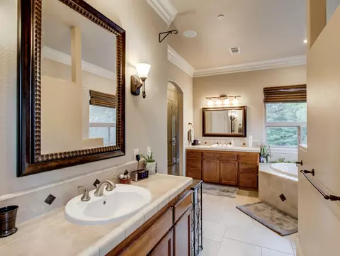 837 Palatine Ct, Redding, CA 96001 photo 45