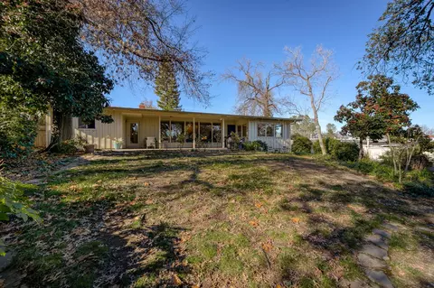 825 Overhill Dr, Redding, CA 96001 photo 75