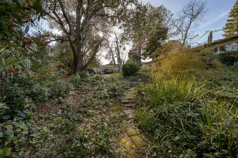 825 Overhill Dr, Redding, CA 96001 photo 84