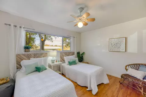 825 Overhill Dr, Redding, CA 96001 photo 11