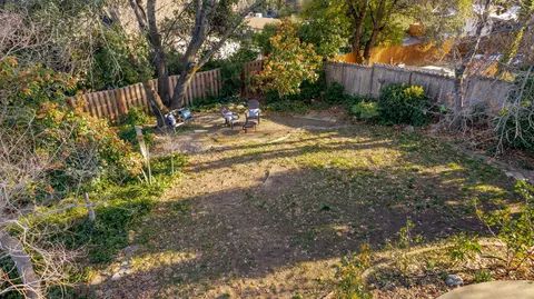 825 Overhill Dr, Redding, CA 96001 photo 23
