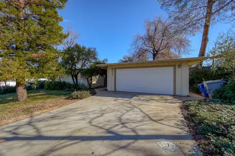 825 Overhill Dr, Redding, CA 96001 photo 95