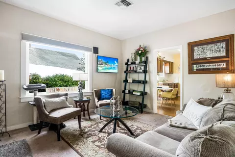 1527 Orange Ave, Redding, CA 96001 photo 4