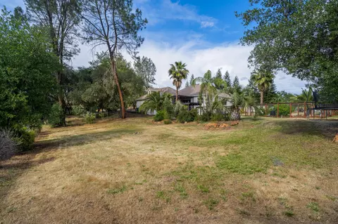 13173 Tierra Oaks Dr, Redding, CA 96003 photo 56