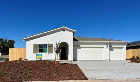 3803 Patsy Dr, Redding, CA 96001 photo 1