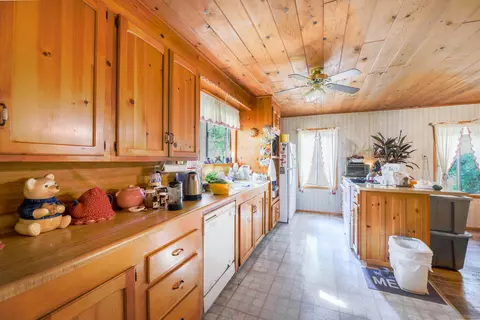 15075 Wonderland Blvd, Redding, CA 96003 photo 7