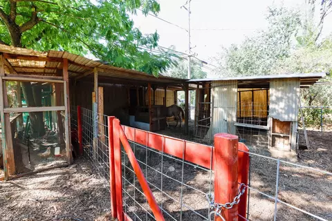 15075 Wonderland Blvd, Redding, CA 96003 photo 19