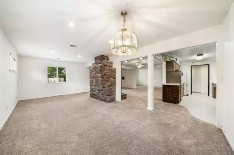 6458 El Camino Dr, Redding, CA 96001 photo 3