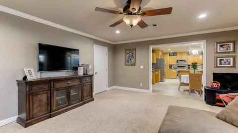 3825 Riverview Dr, Redding, CA 96001 photo 24