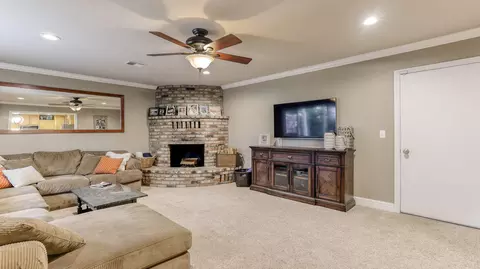 3825 Riverview Dr, Redding, CA 96001 photo 23