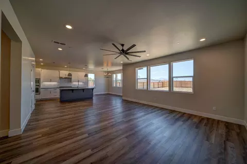 3894 Colby Trl, Redding, CA 96002 photo 27