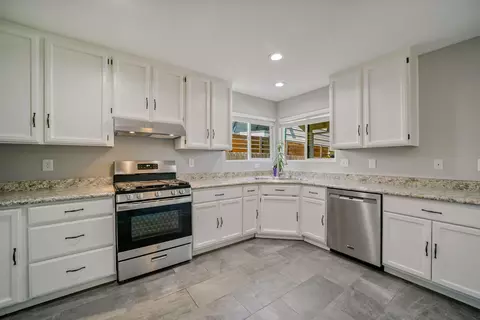 1765 Sterling Dr, Redding, CA 96003 photo 7
