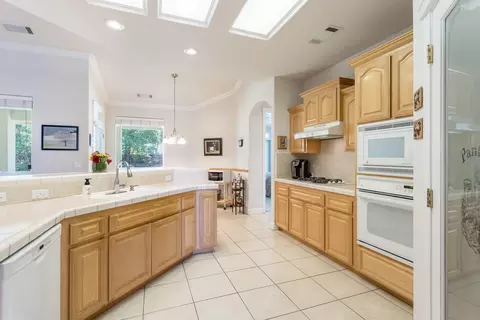 3092 Montana Sky Dr, Redding, CA 96002 photo 8