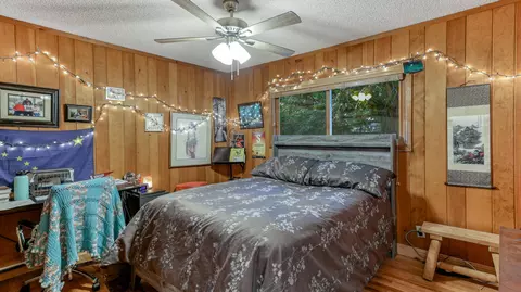 547 Rafael St, Redding, CA 96002 photo 17