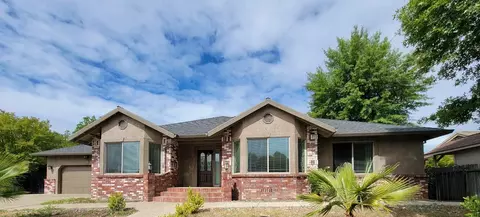 280 Ironwood Ln, Redding, CA 96003 photo 3