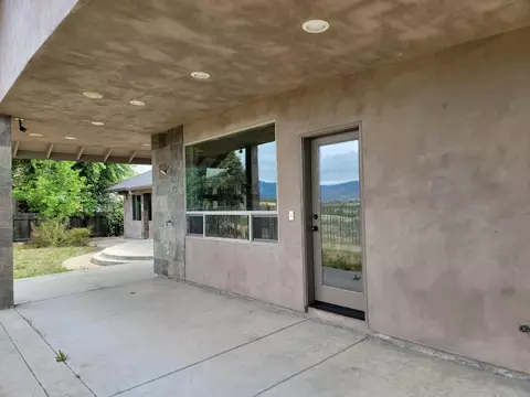 280 Ironwood Ln, Redding, CA 96003 photo 12