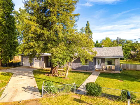 3240 W Bailey Dr, Anderson, CA 96007 photo 1