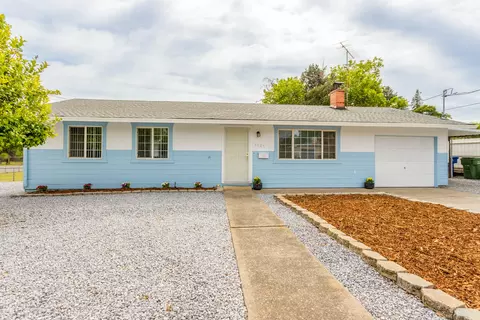 2005 Athens Ave, Redding, CA 96001 photo 1